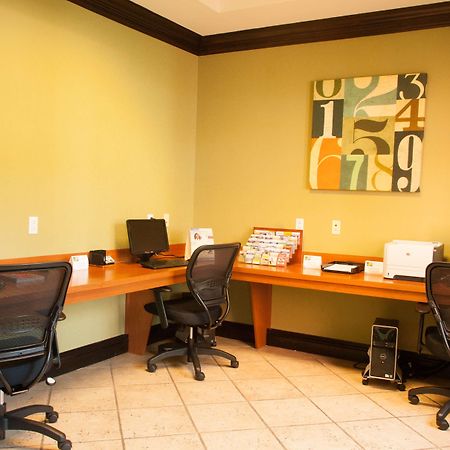 Best Western Plus Miami-Doral/Dolphin Mall Buitenkant foto